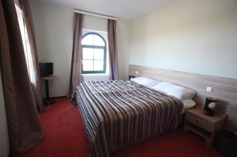 Hotel Vinohrad Milotice Экстерьер фото